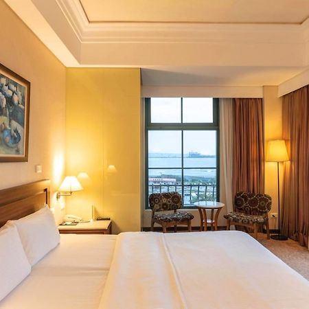 The Fisher Hotel Tamsui Bagian luar foto